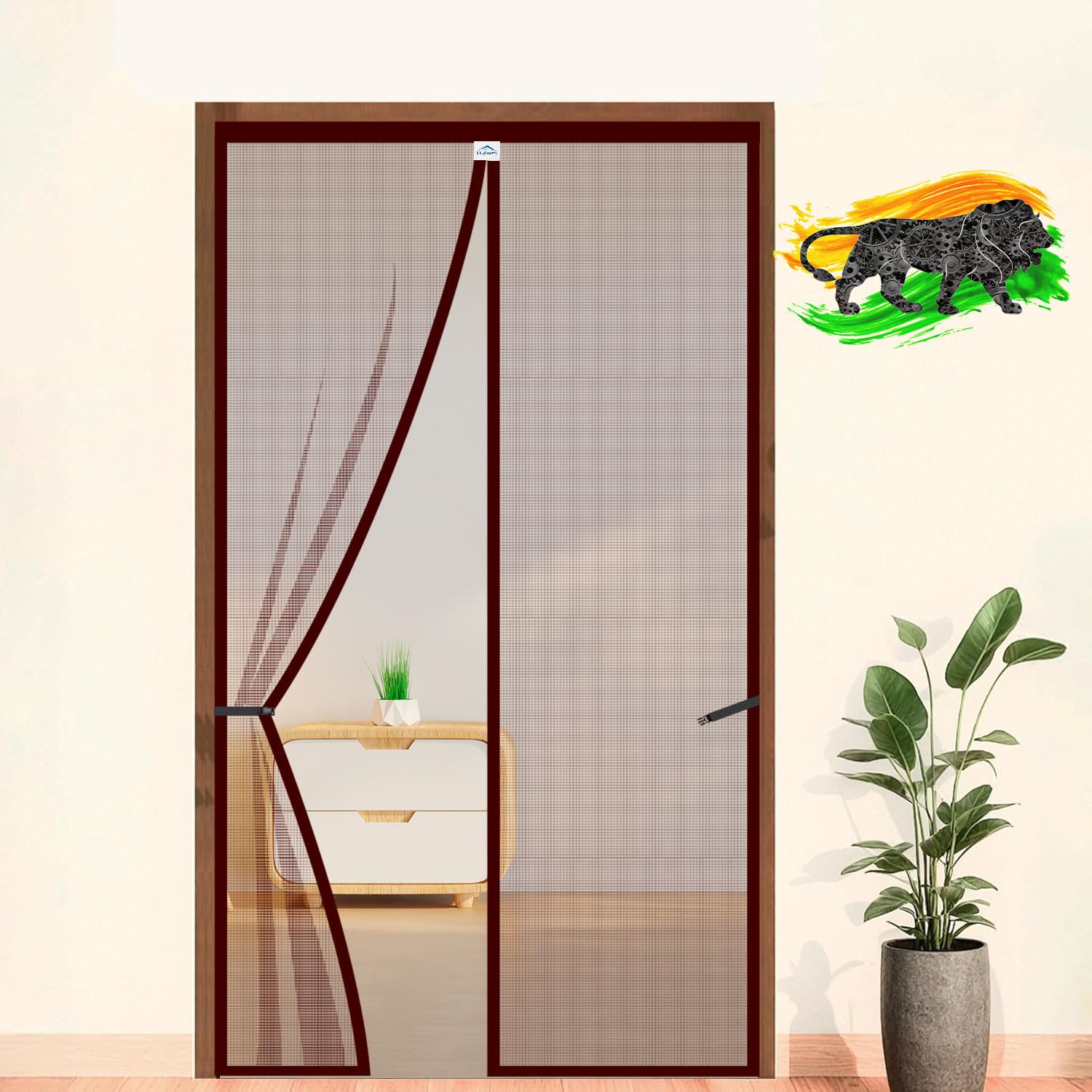Magnetic mosquito door nets: what they keep out and what they do not